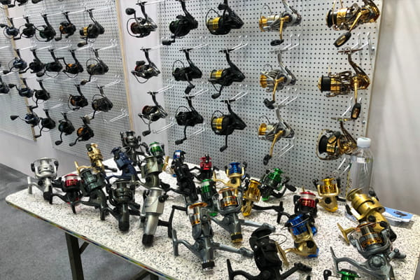 Як робити фото стендів на Кантонському ярмарку